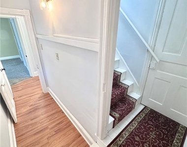 229 E Union Boulevard - Photo Thumbnail 14
