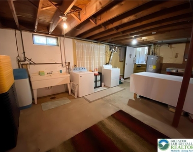 725 N Berks Street - Photo Thumbnail 11