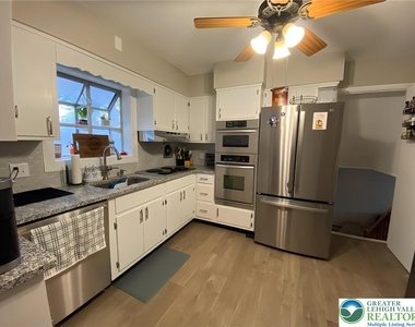 725 N Berks Street - Photo Thumbnail 4