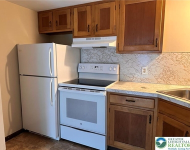 3028 S Pike Avenue - Photo Thumbnail 12