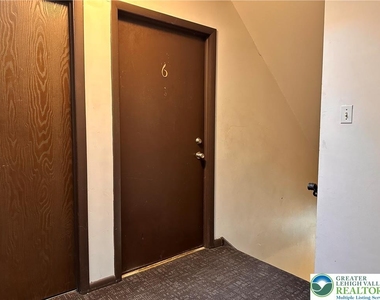 3028 S Pike Avenue - Photo Thumbnail 1
