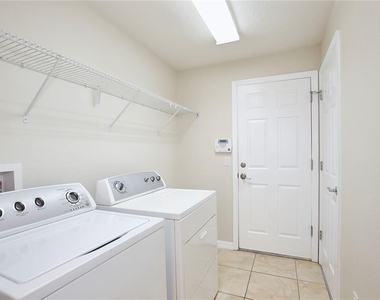 11958 Inagua Drive - Photo Thumbnail 17