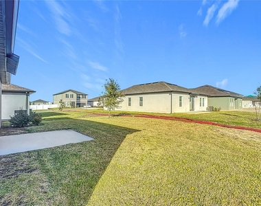 1317 Sterling Pointe Drive - Photo Thumbnail 30