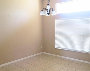 2906 Sweetspire Circle - Photo Thumbnail 8