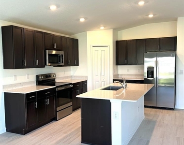 3615 Natural Trace Street - Photo Thumbnail 5