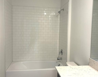 3615 Natural Trace Street - Photo Thumbnail 22