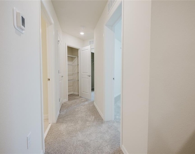 3239 Canyon Bay Point - Photo Thumbnail 24