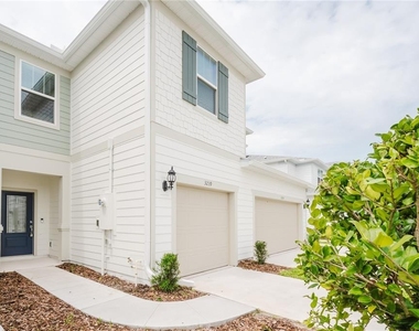 3239 Canyon Bay Point - Photo Thumbnail 1