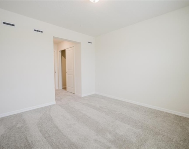 3239 Canyon Bay Point - Photo Thumbnail 32