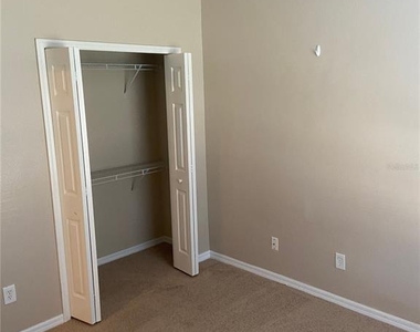 628 Madina Circle - Photo Thumbnail 8