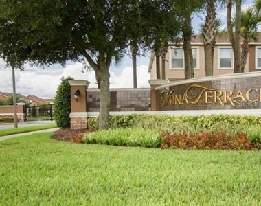 10797 Savannah Landing Circle - Photo Thumbnail 23
