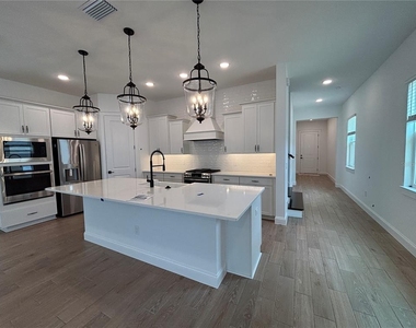 15549 Gentle Rain Drive - Photo Thumbnail 11