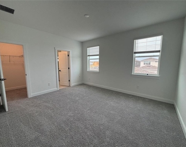 15549 Gentle Rain Drive - Photo Thumbnail 21