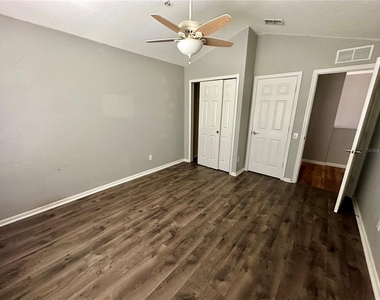 2763 Metro Sevilla Drive - Photo Thumbnail 10