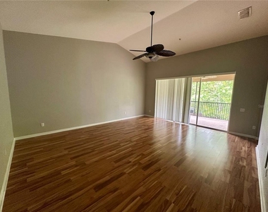 2763 Metro Sevilla Drive - Photo Thumbnail 5