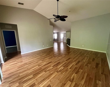 2763 Metro Sevilla Drive - Photo Thumbnail 2
