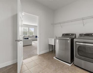 8507 Geddes Loop - Photo Thumbnail 45