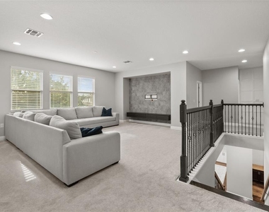 8507 Geddes Loop - Photo Thumbnail 33