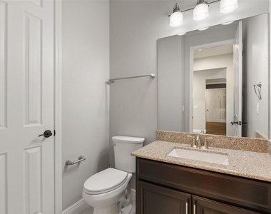 8507 Geddes Loop - Photo Thumbnail 17