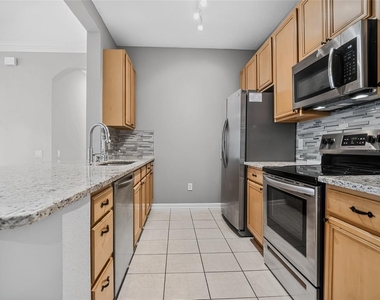 6166 Stevenson Drive - Photo Thumbnail 11
