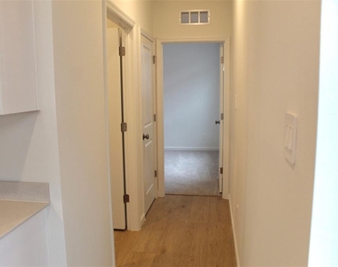 A-4359 Vibernum Avenue - Photo Thumbnail 9