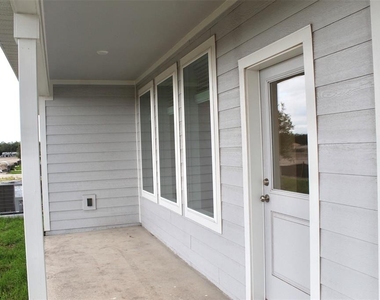 4359 Vibernum Avenue - Photo Thumbnail 23