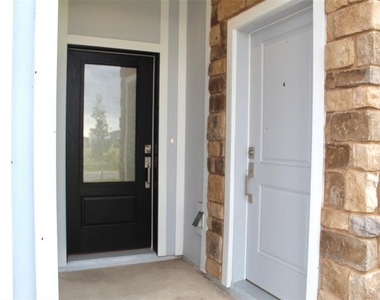 4359 Vibernum Avenue - Photo Thumbnail 2