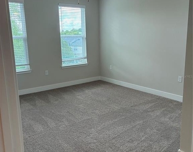2280 Waterfall Court - Photo Thumbnail 13