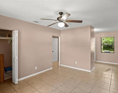 2152 Ne 3rd Street - Photo Thumbnail 2