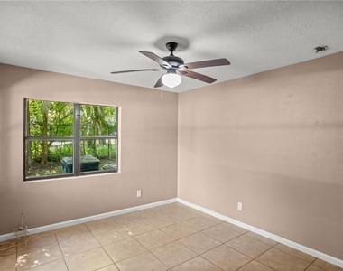 2152 Ne 3rd Street - Photo Thumbnail 10