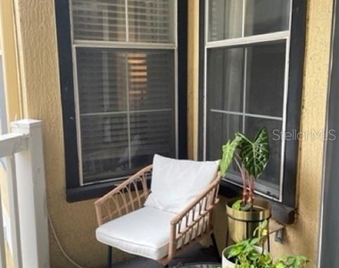 860 N Orange Avenue - Photo Thumbnail 12