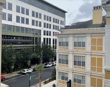 860 N Orange Avenue - Photo Thumbnail 15