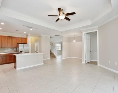 16005 Champlain Street - Photo Thumbnail 8
