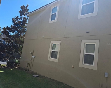 1710 Vista Meadows Drive - Photo Thumbnail 8