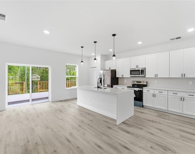 785 Marion Oaks Trl - Photo Thumbnail 3