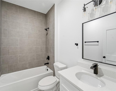 785 Marion Oaks Trl - Photo Thumbnail 24