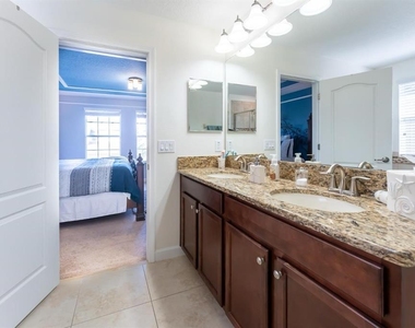 5917 Grassy Point Road - Photo Thumbnail 9
