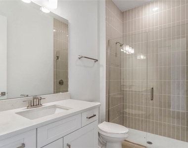 16120 Volterra Point - Photo Thumbnail 50
