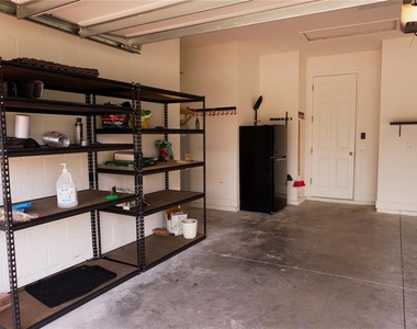 4909 Olivia Court - Photo Thumbnail 27