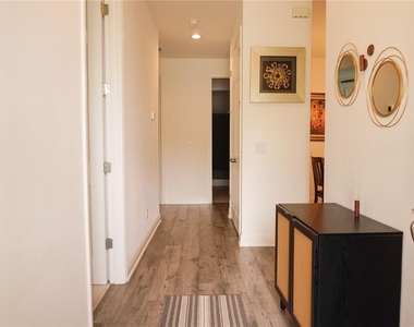 4909 Olivia Court - Photo Thumbnail 3