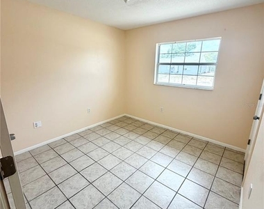 506 Holt Circle - Photo Thumbnail 28