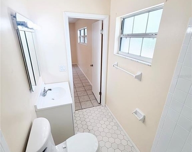 506 Holt Circle - Photo Thumbnail 26