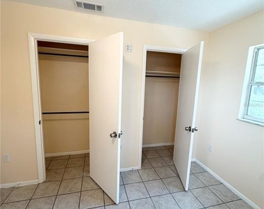 506 Holt Circle - Photo Thumbnail 23