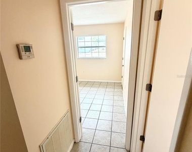 506 Holt Circle - Photo Thumbnail 27