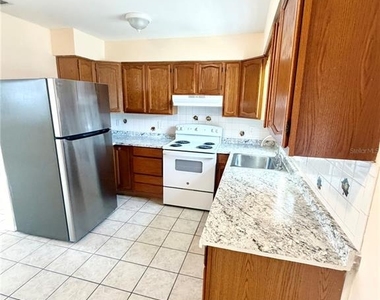 506 Holt Circle - Photo Thumbnail 15
