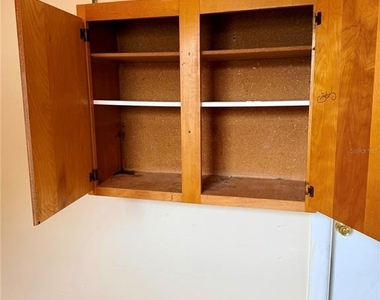 506 Holt Circle - Photo Thumbnail 13