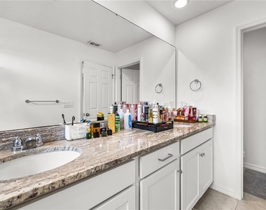16461 Prairie School Drive - Photo Thumbnail 19