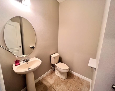 1123 Palma Verde Place - Photo Thumbnail 10