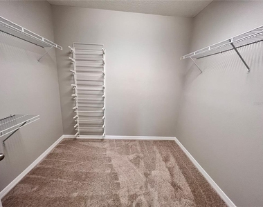 1123 Palma Verde Place - Photo Thumbnail 11