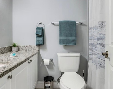 2704 Club Cortile Circle - Photo Thumbnail 20